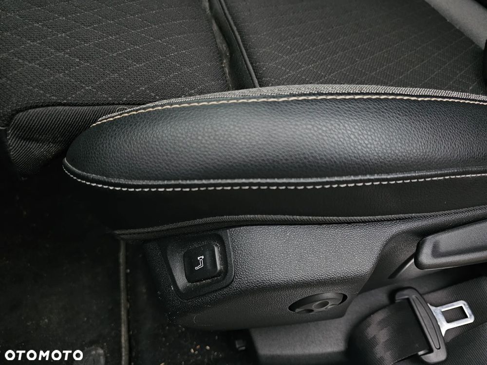 Opel Grandland X 1.2 T Innovation S&S - 25