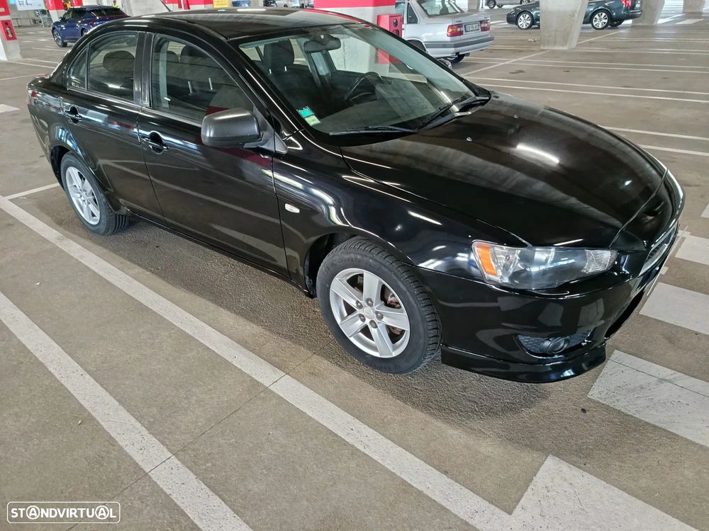 Mitsubishi Lancer 1.5 Invite - 6