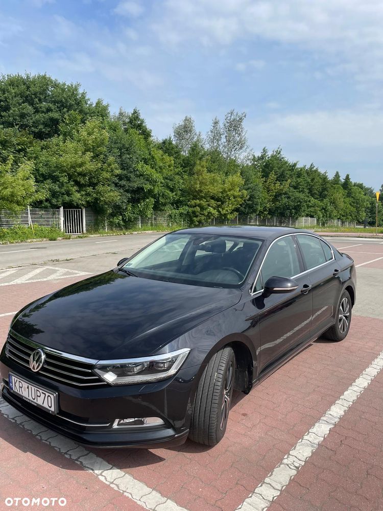 Volkswagen Passat 1.8 TSI BMT Comfortline - 1