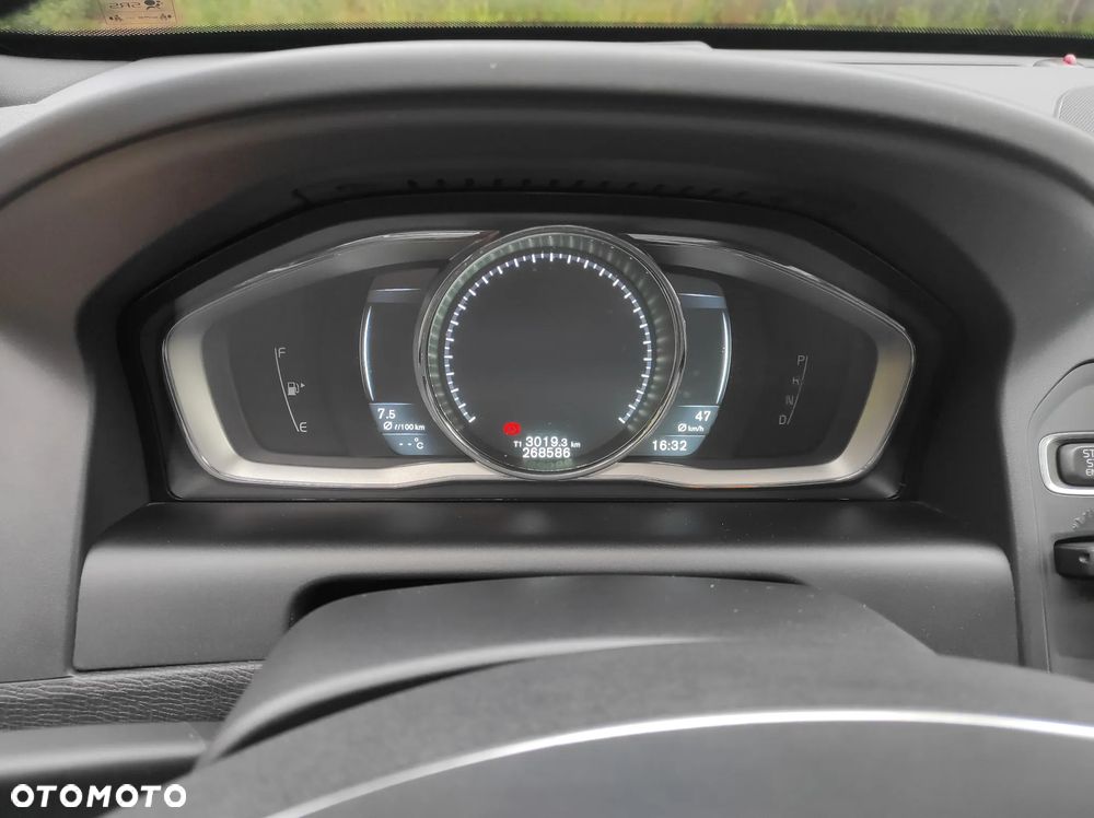 Volvo XC 60 D4 AWD Summum - 17