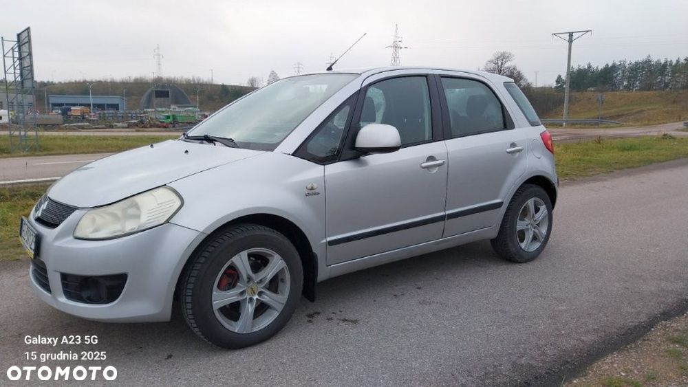 Suzuki SX4 - 1