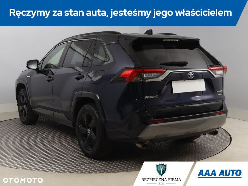 Toyota RAV4 - 6