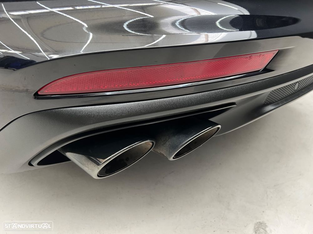 Porsche Panamera 4 E-Hybrid Platinum Edition - 44