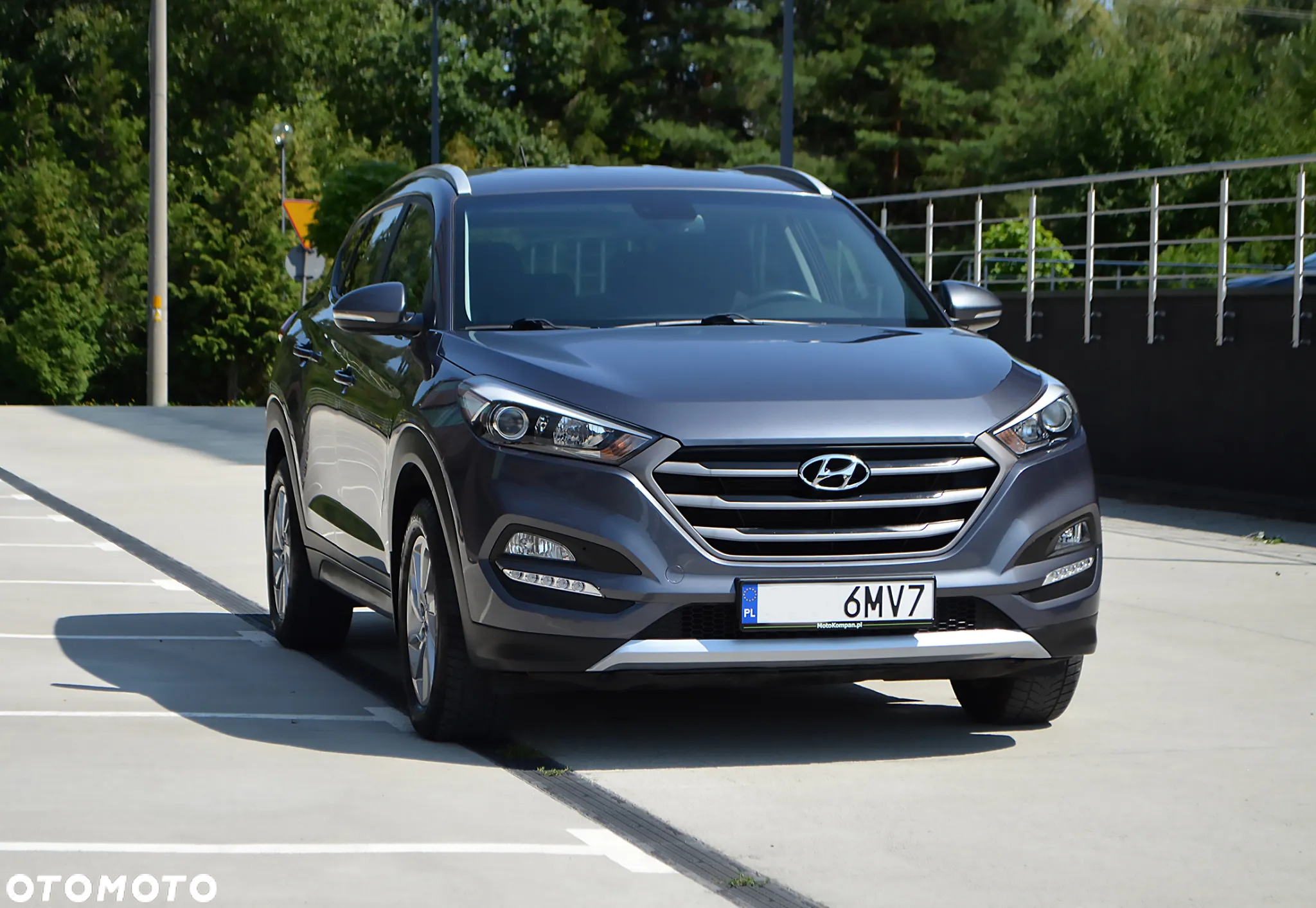 Hyundai Tucson 1.6 GDI BlueDrive Comfort 2WD - 10