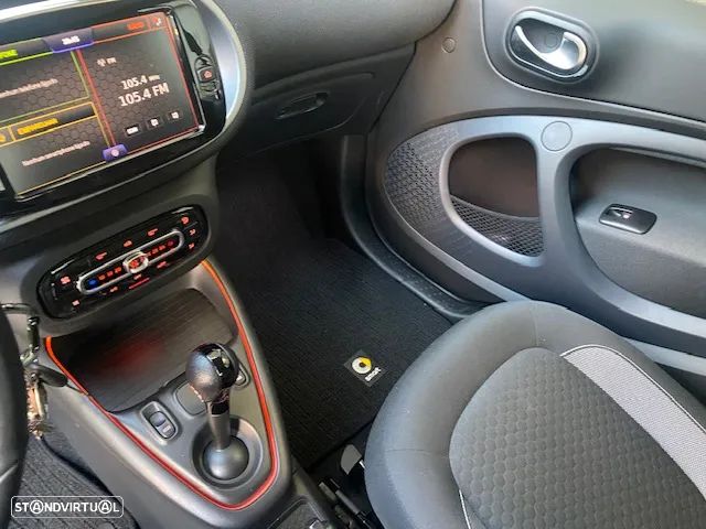 Smart Fortwo Cabrio Prime - 31