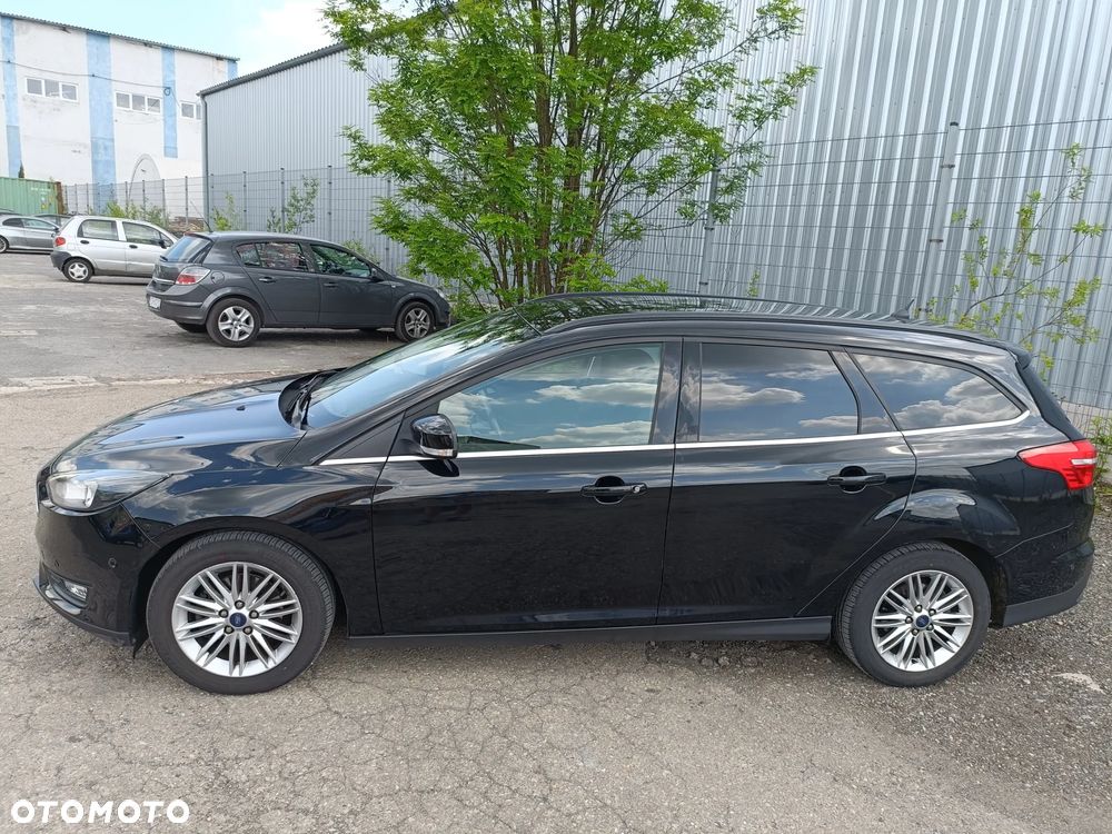 Ford Focus 1.0 EcoBoost STart-Stopp-System TITANIUM - 3
