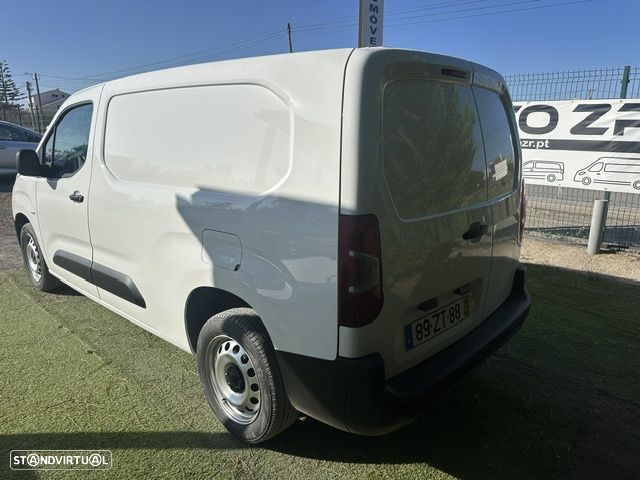 Peugeot PARTNER LONGA 3 LUGARES - 4