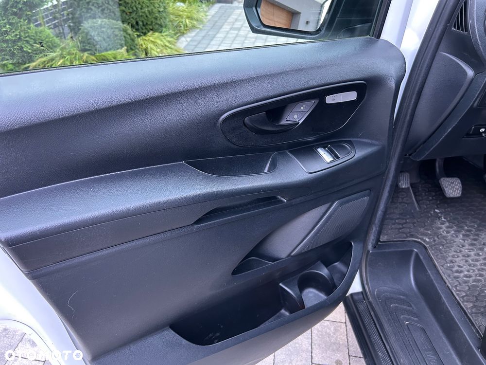 Mercedes-Benz Vito - 15