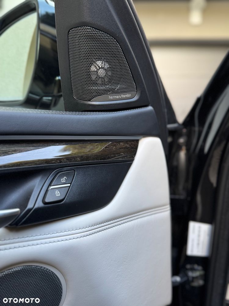 BMW X6 xDrive40d - 23