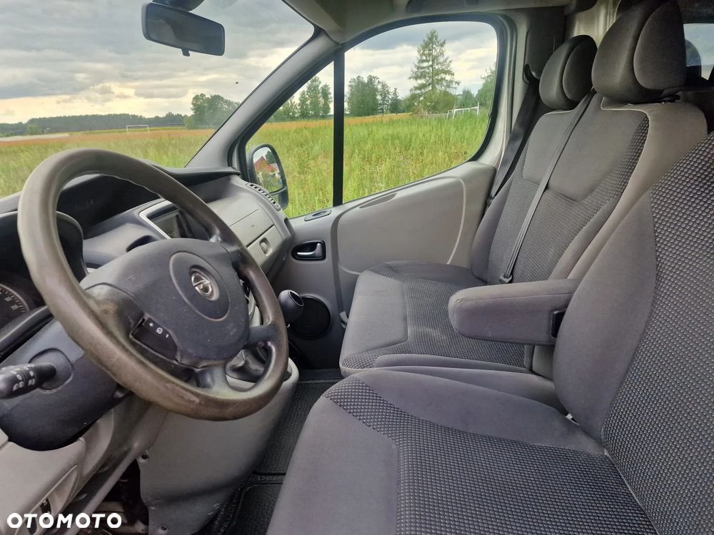 Opel Vivaro L1H1 2.7t - 9