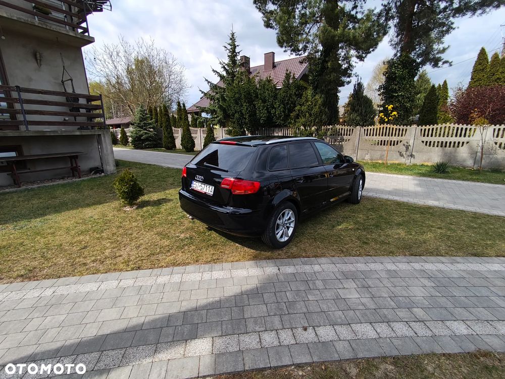 Audi A3 Sportback - 6