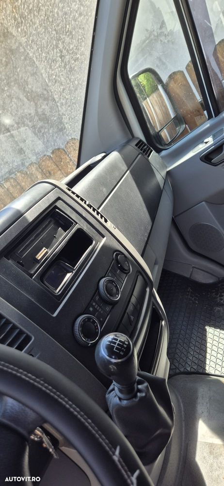 Volkswagen CRAFTER - 3