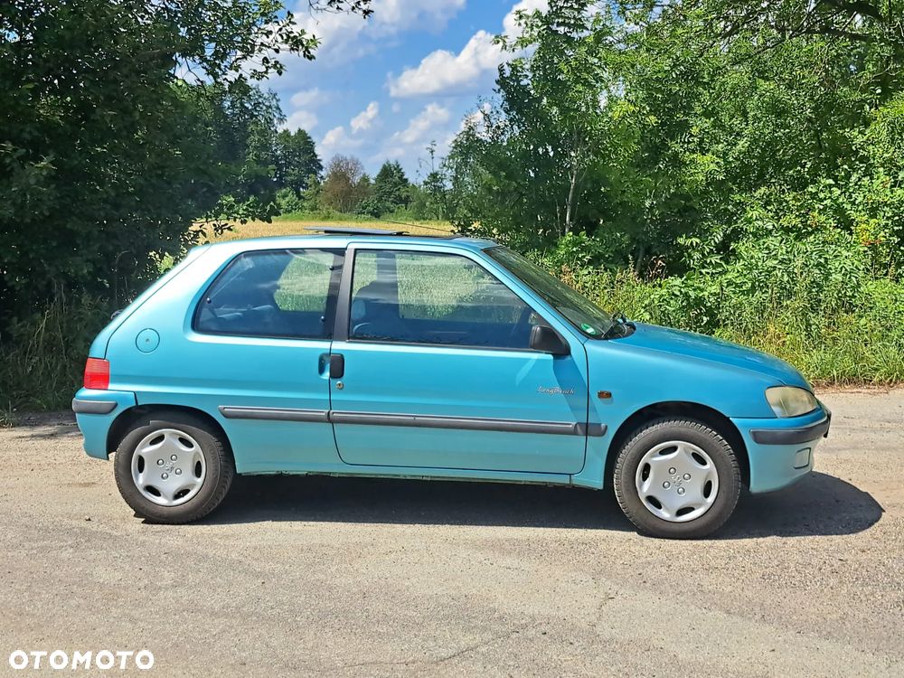 Peugeot 106 - 24