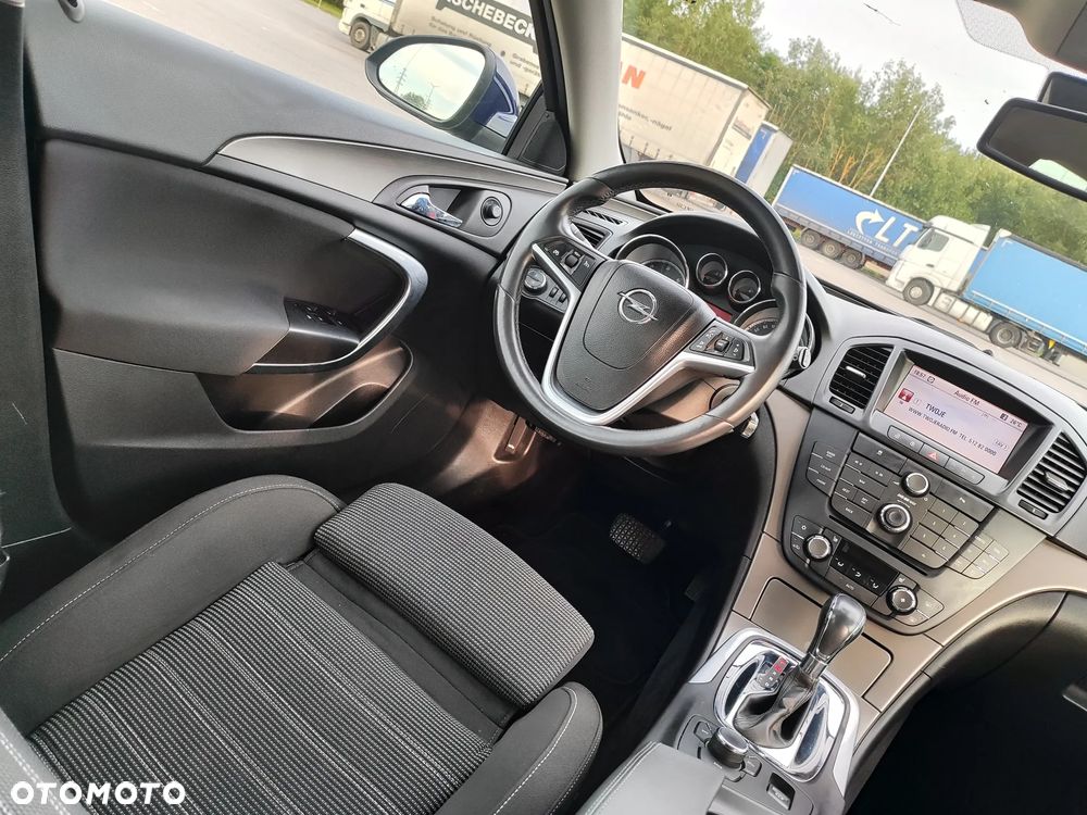 Opel Insignia - 18