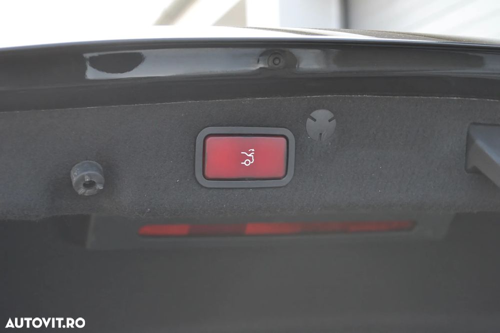 Mercedes-Benz C 300 de 9G-TRONIC Avantgarde - 35