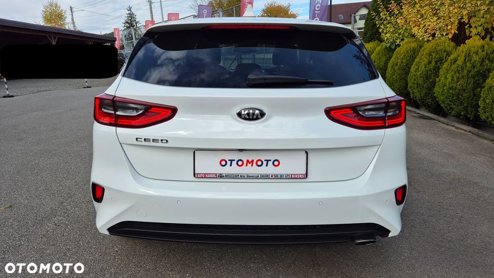 Kia Ceed 1.4 T-GDI L Business Line Plus - 4
