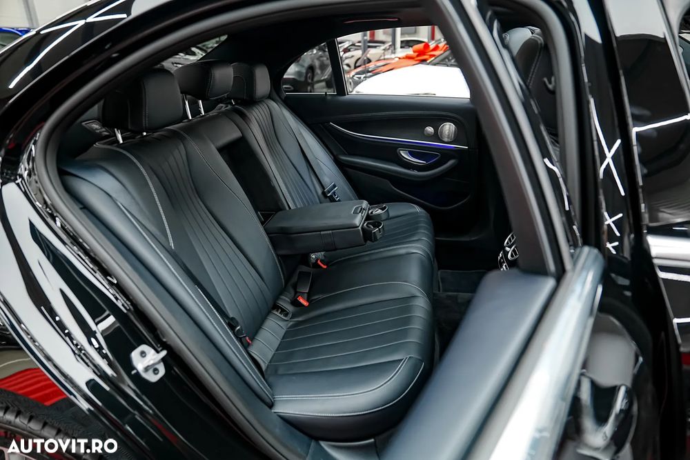 Mercedes-Benz E 300 d 4MATIC 9G-TRONIC Exclusive - 12