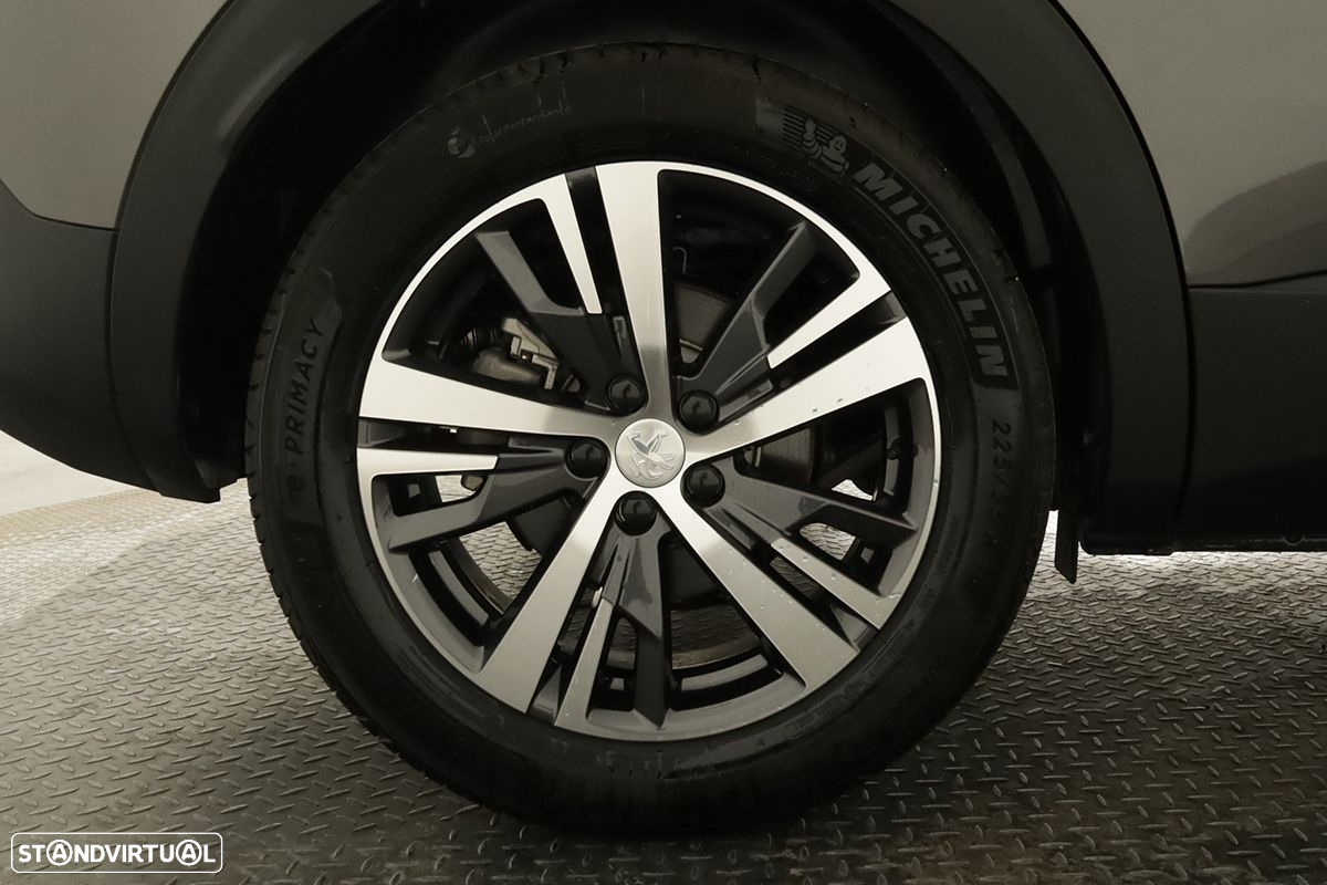 Peugeot 3008 1.6 Hybrid Allure e-EAT8 - 4