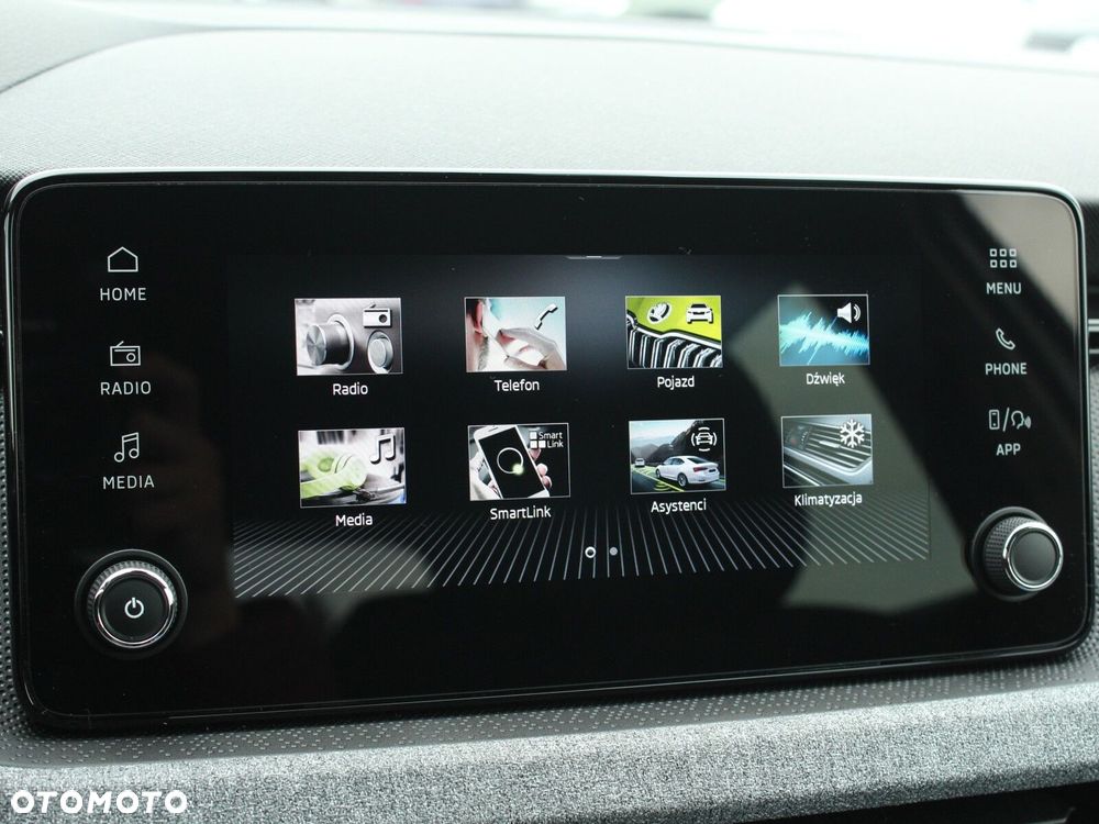 Skoda Scala 1.0 TSI Selection DSG - 24