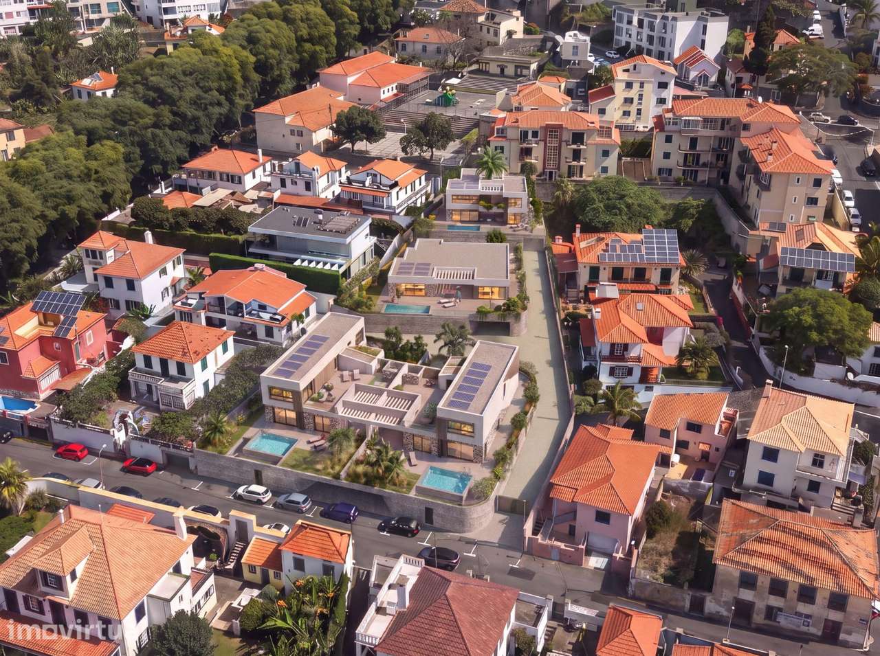 Terreno com projeto aprovado para quatro moradias de luxo com... - Grande imagem: 4/15