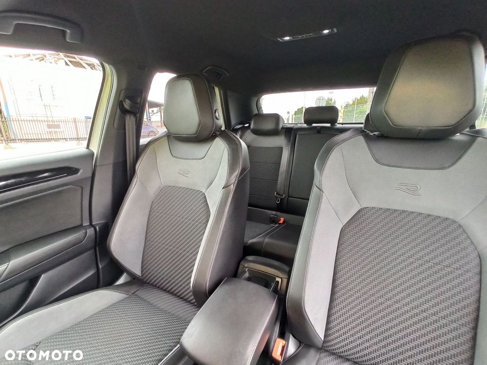 Volkswagen T-Roc - 8