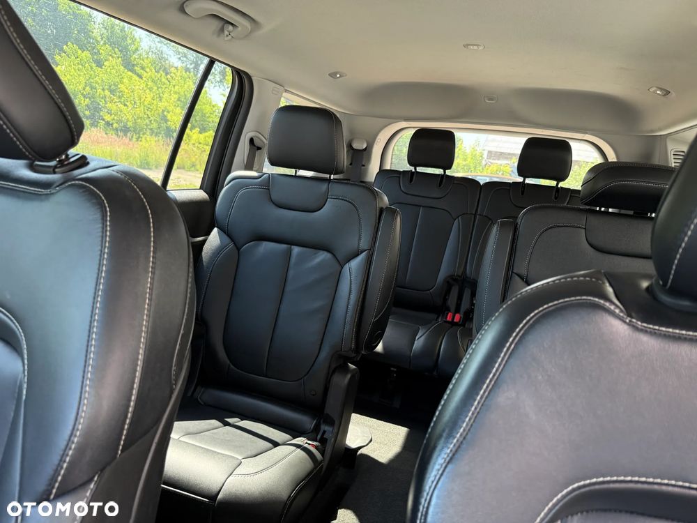 Jeep Grand Cherokee - 9