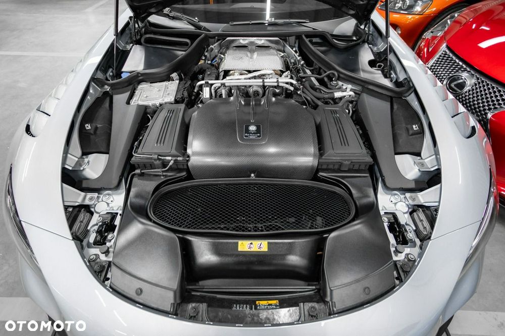 Mercedes-Benz AMG GT - 26