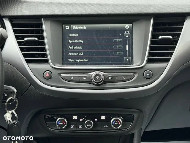 Opel Crossland X - 13