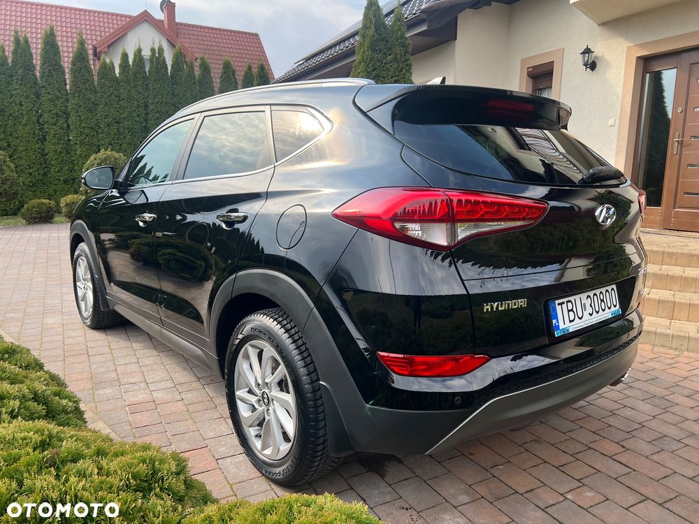 Hyundai Tucson 2.0 CRDi 4WD Automatik Style - 7