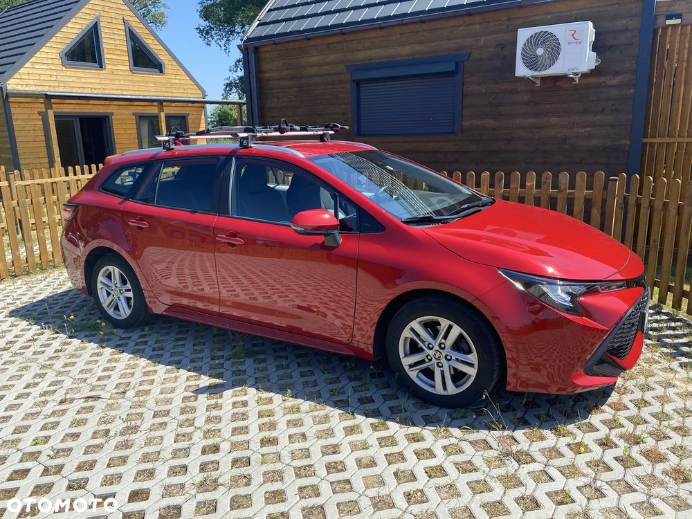 Toyota Corolla - 1