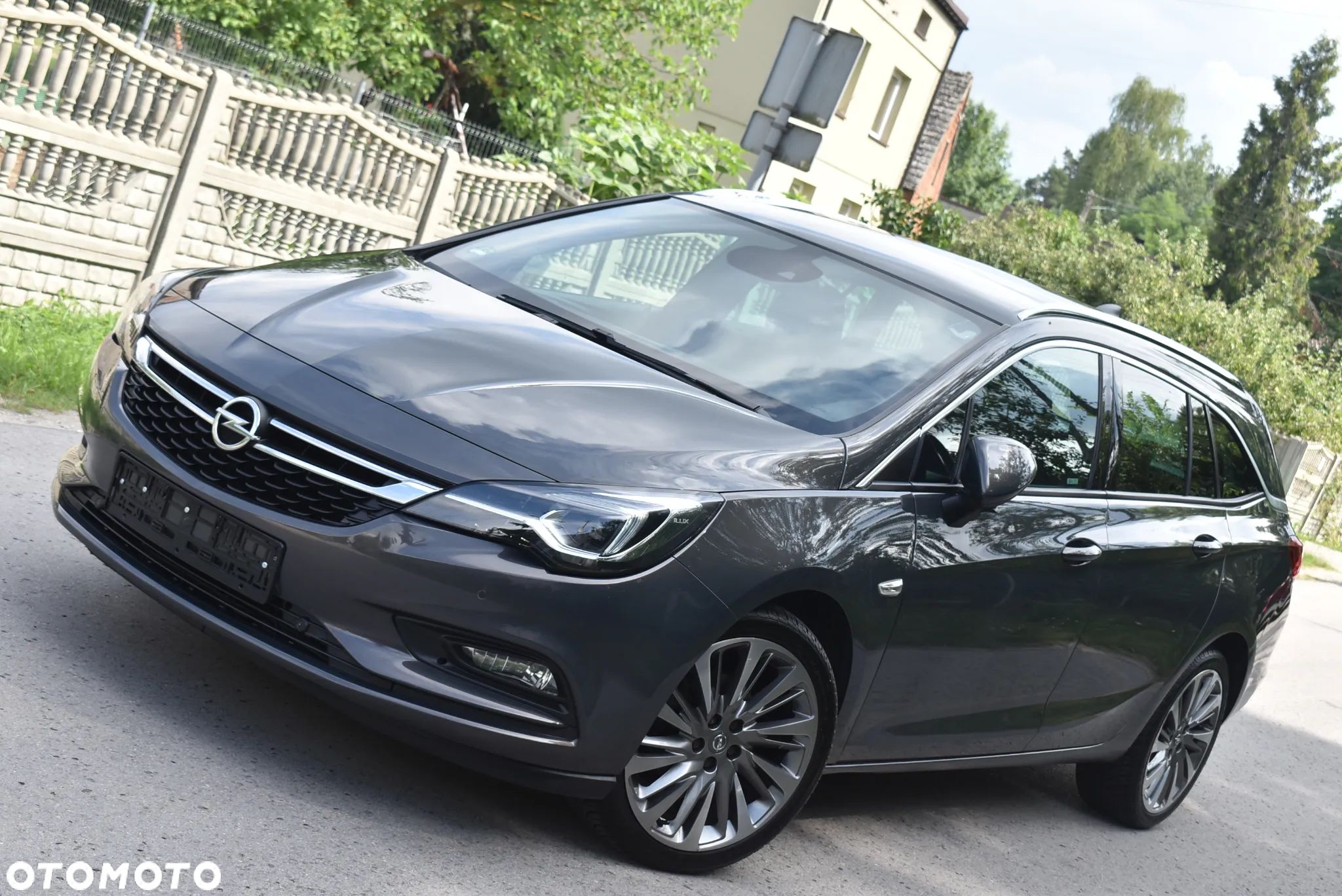 Opel Astra - 1