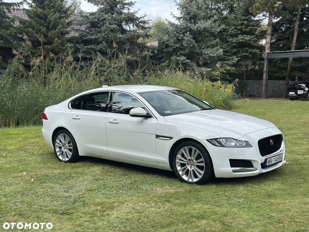 Jaguar XF 2.0 i4D AWD Prestige - 1