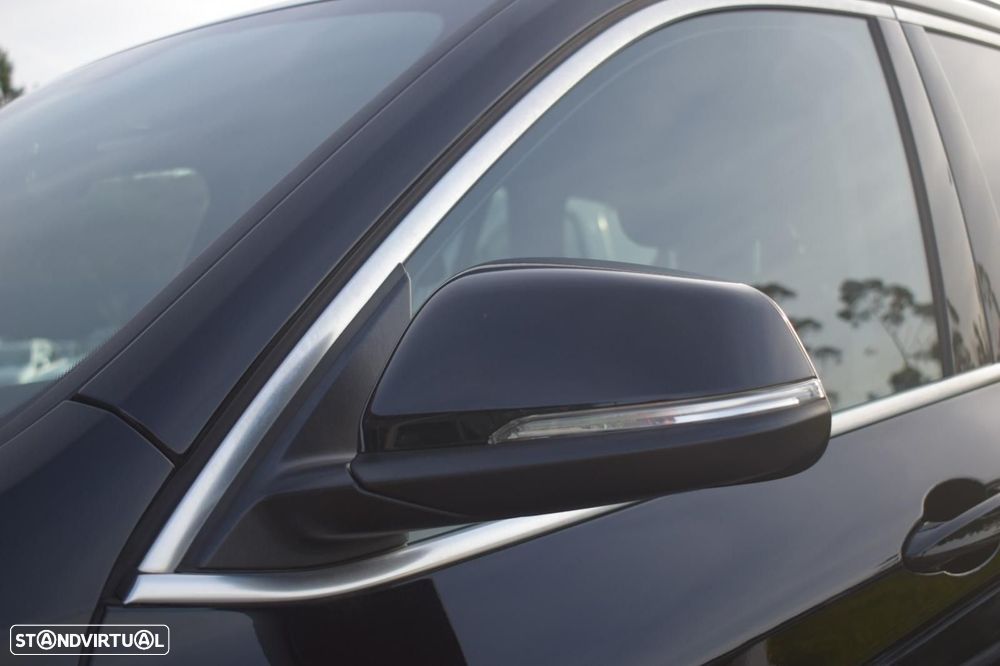 BMW X1 18 d sDrive Auto - 8