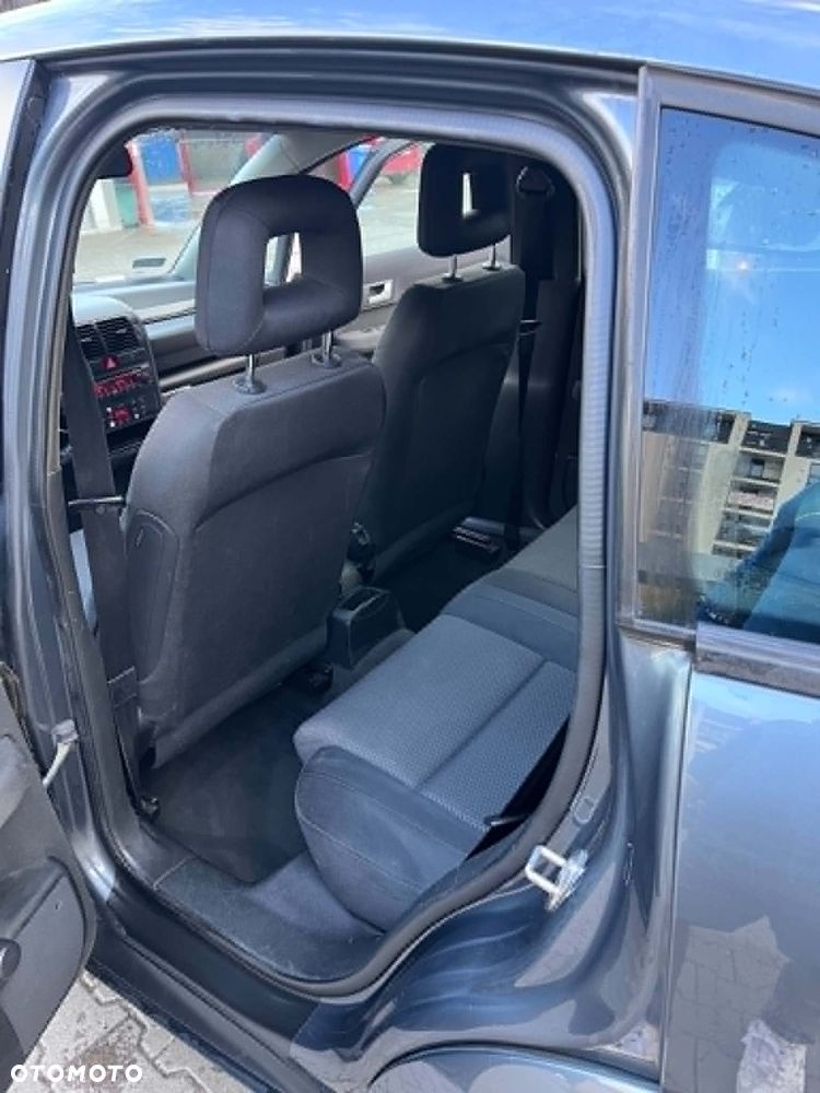 Audi A2 1.4 - 6