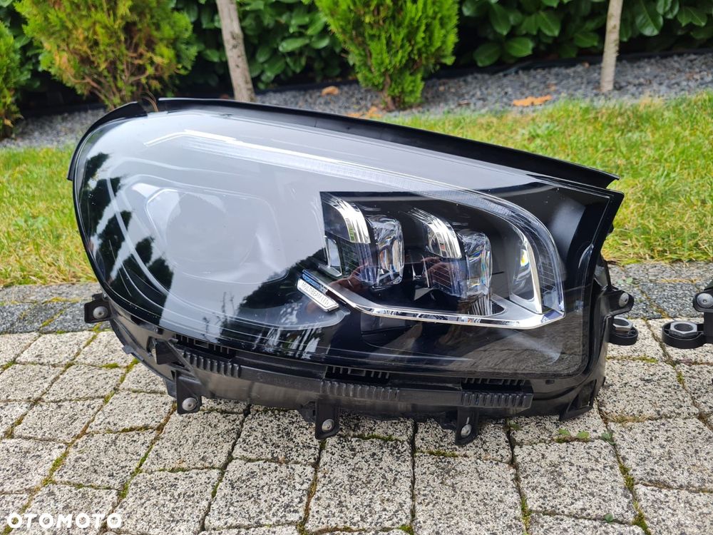 mercedes gls 167 lampy przód full led multibeam a1679069007, a1679068907 - 2