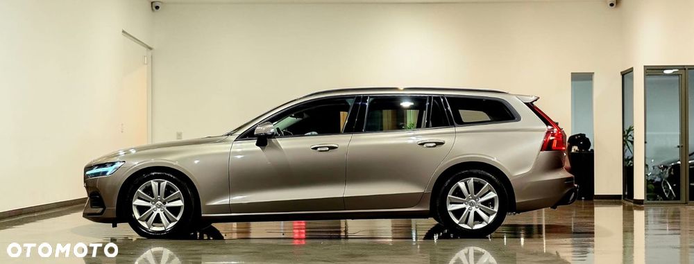 Volvo V60 D3 Geartronic Summum - 4