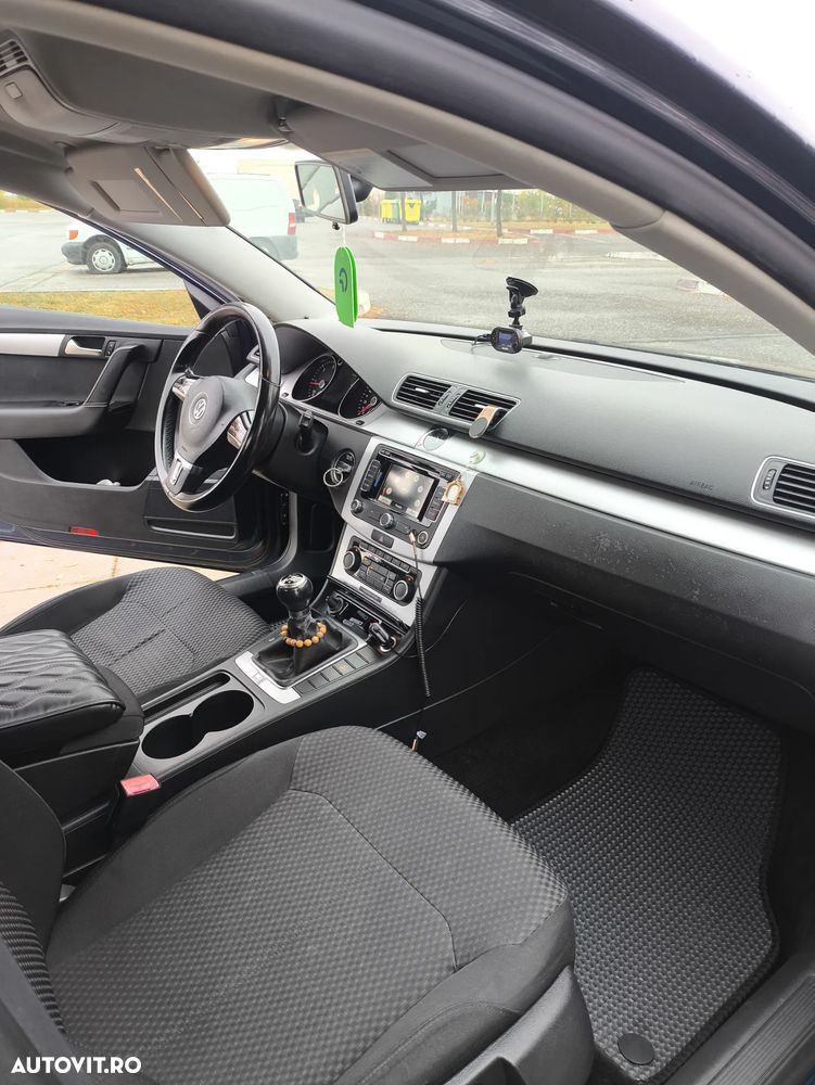 VOLKSWAGEN Passat 2011 — imagine 11