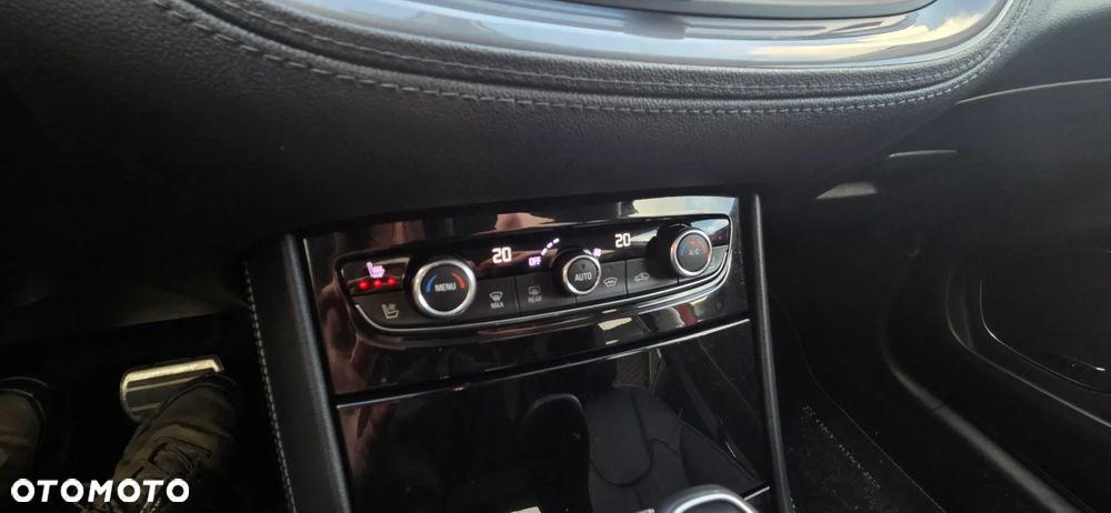 Opel Grandland X 2.0 D Start/Stop Automatik Business Innovation - 30