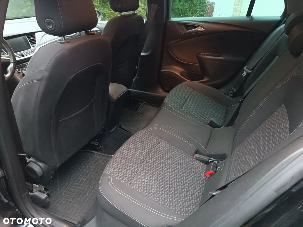 Opel Astra 1.6 BiTrb D (CDTI) Start/Stop Business - 21