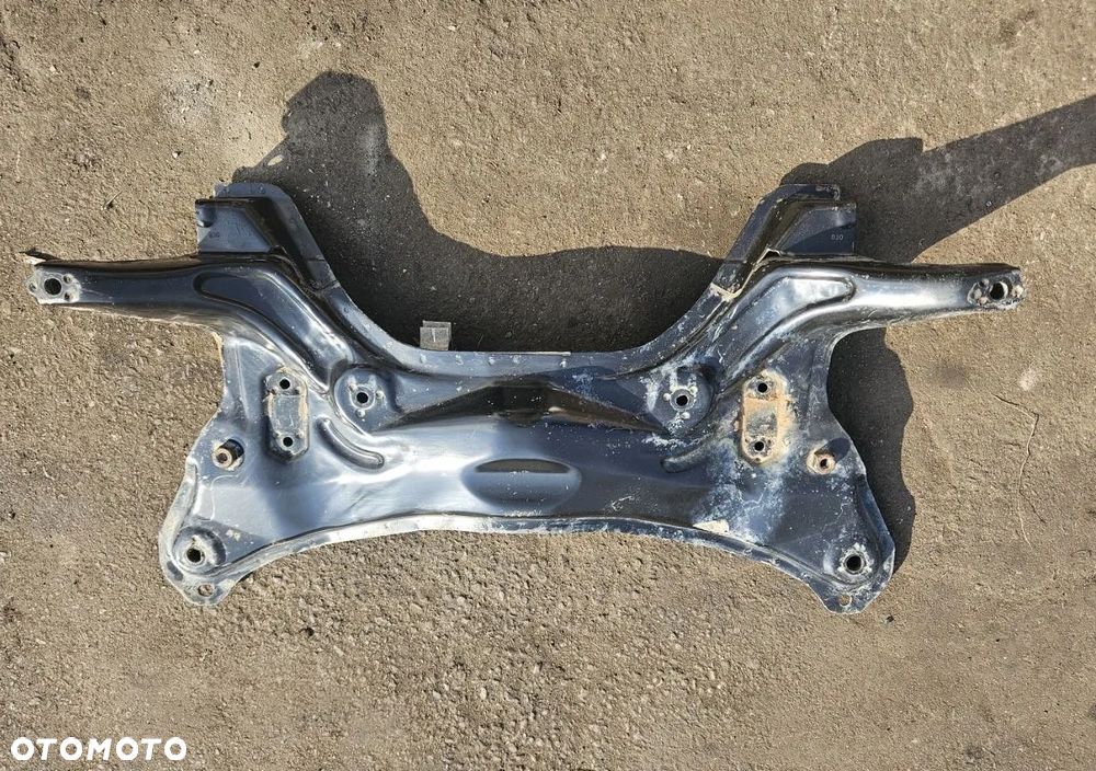 Belka zawieszenia przód / Sanki przednie / Fiat Panda II / Fiat Panda 2 - 2