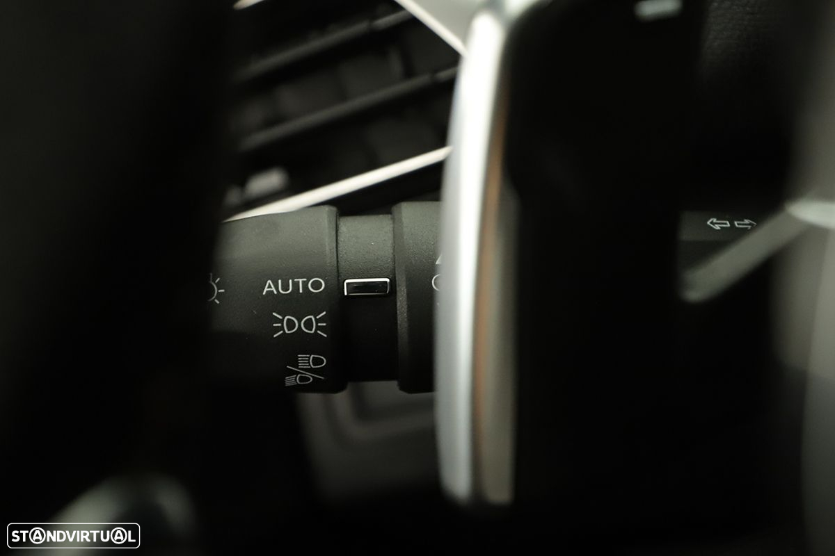 Peugeot 5008 1.2 PureTech GT EAT8 - 17