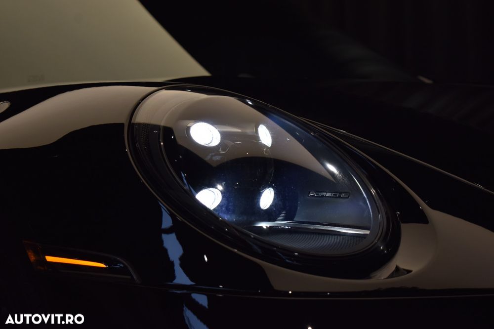 Porsche 911 - 8