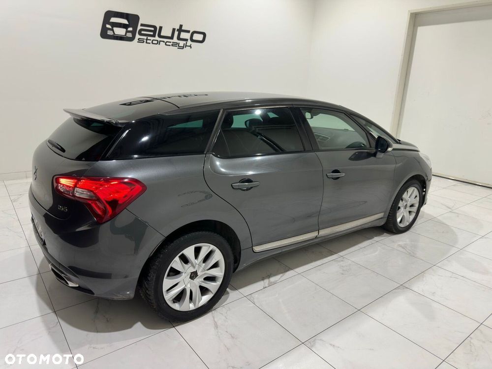 DS Automobiles DS 5 - 5