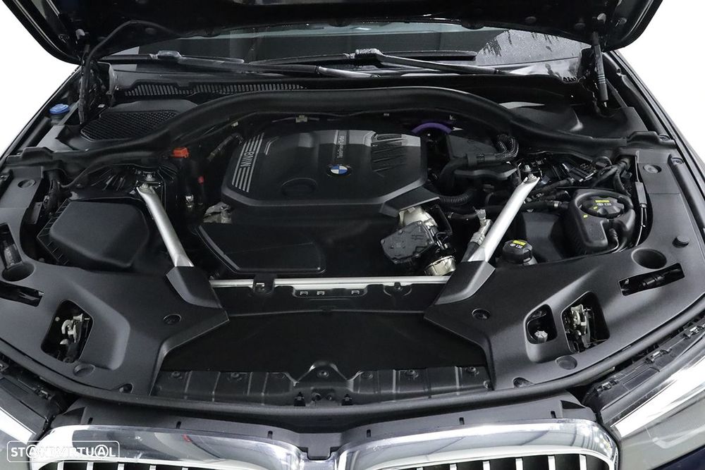 BMW 520 d Pack M Auto - 26