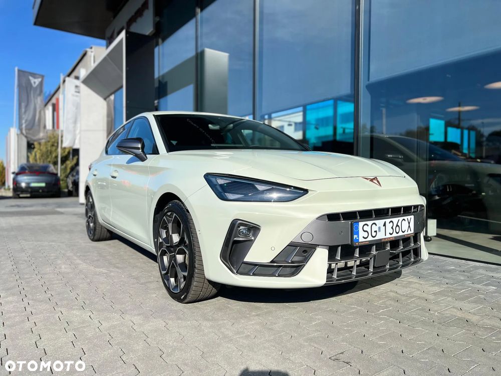 Cupra Leon 1.5 eTSI mHEV DSG - 11
