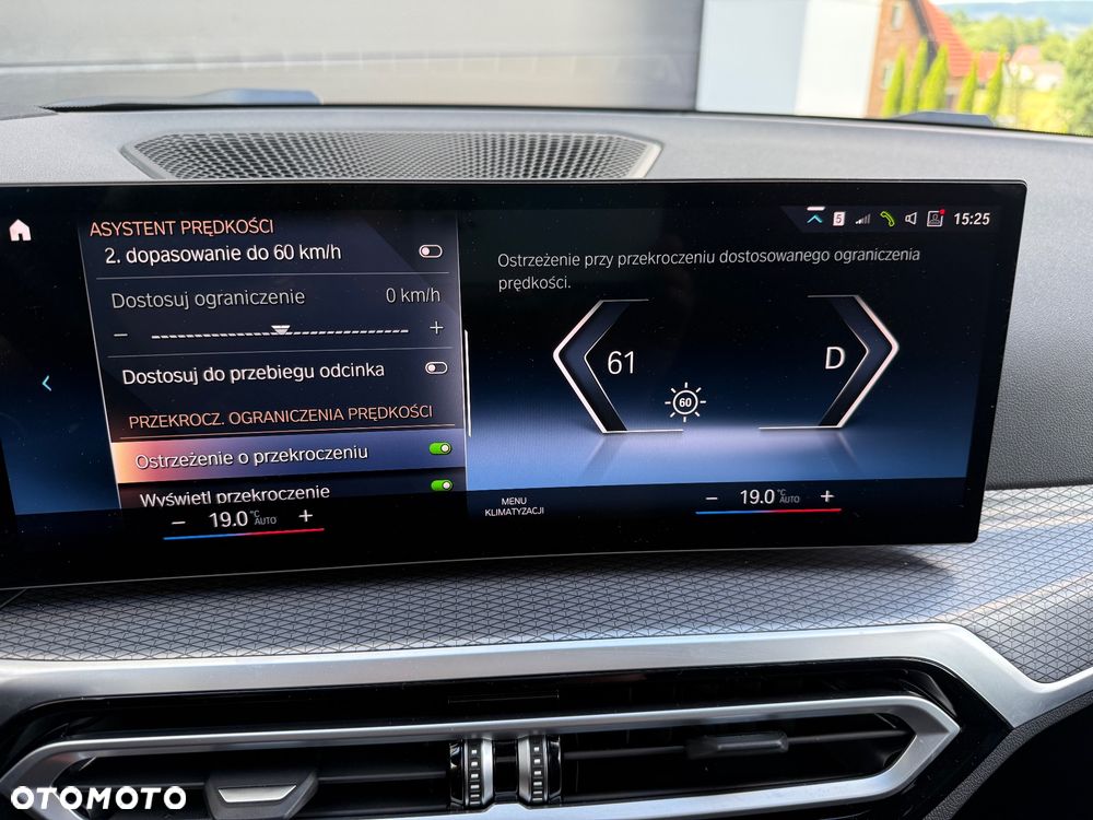 BMW Seria 3 320d xDrive M Sport Shadow sport - 37