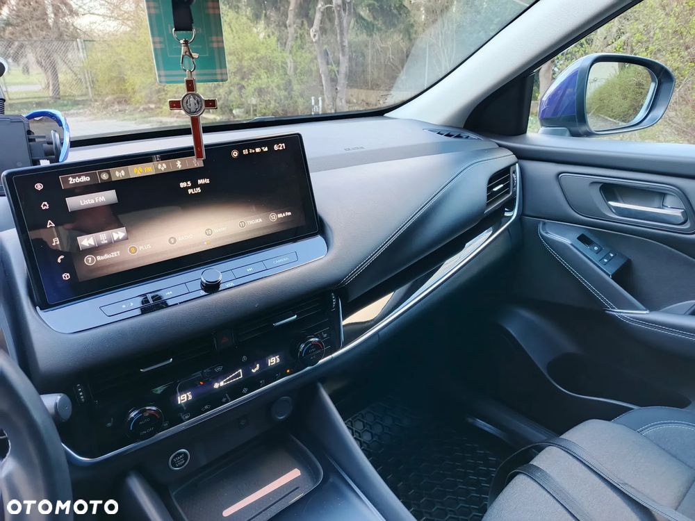 Nissan Qashqai 1.3 DIG-T N-Connecta DCT - 16