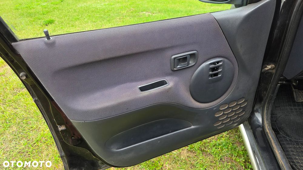 Daihatsu Terios - 10