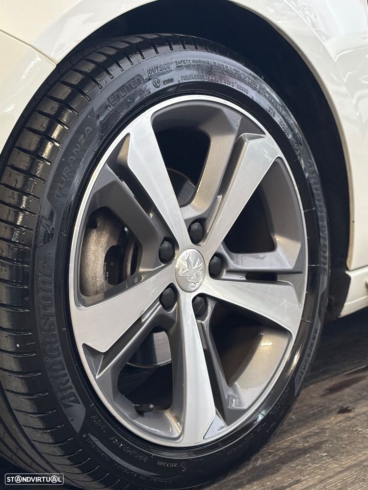 Peugeot 308 SW 1.2 PureTech GT Line - 13