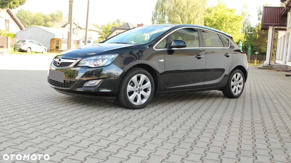 Opel Astra 1.4 Turbo Cosmo - 20